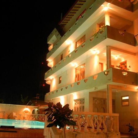Oasey Ayurveda Hotel Bentota Exteriör bild