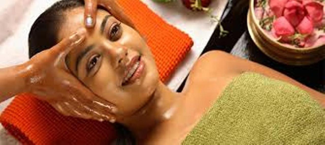 Oasey Ayurveda Hotel Bentota Exteriör bild